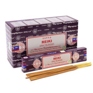 Varillas de incienso Satya Reiki 15gm en paquete elegante.