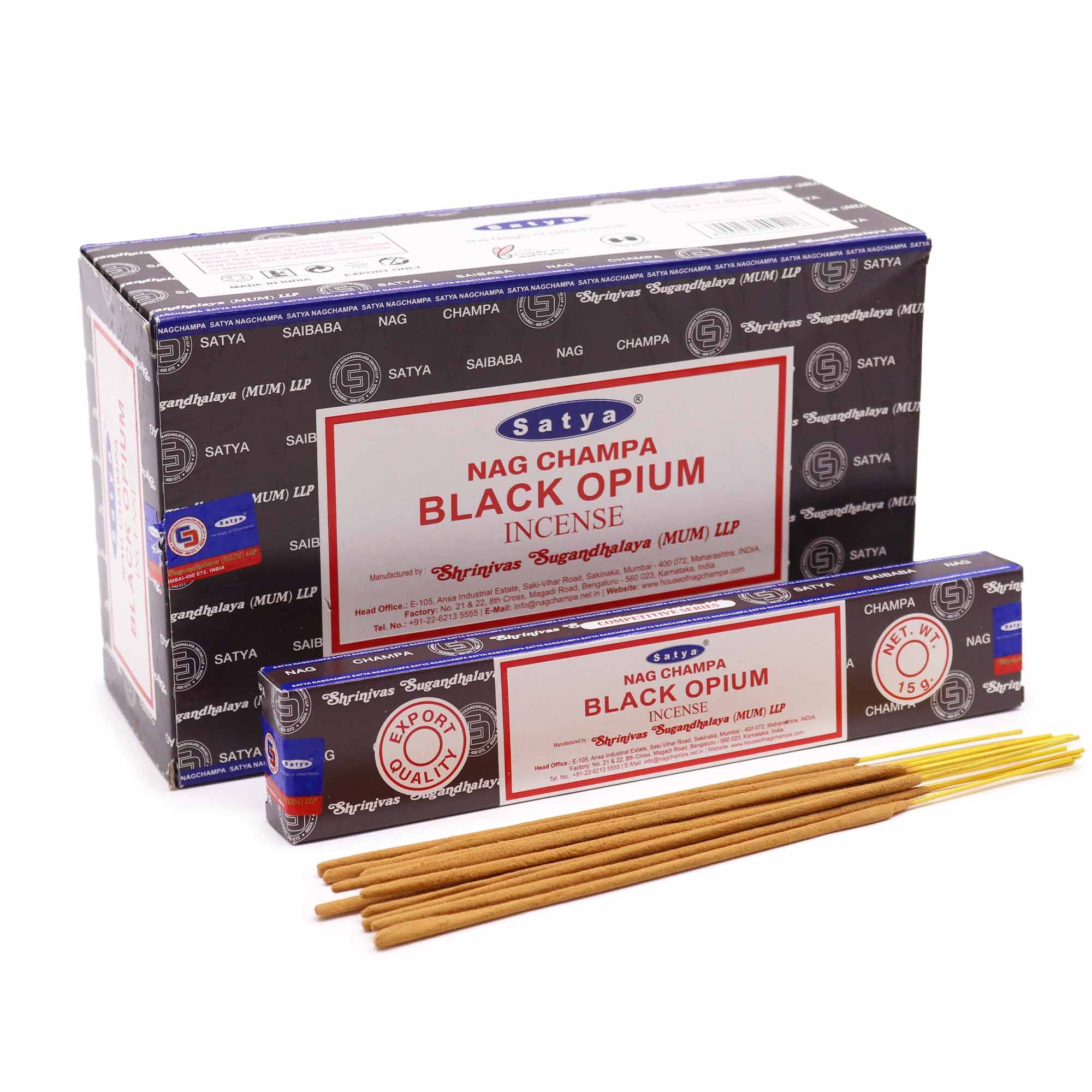 Incienso Satya Black Opium en caja elegante, aroma envolvente.