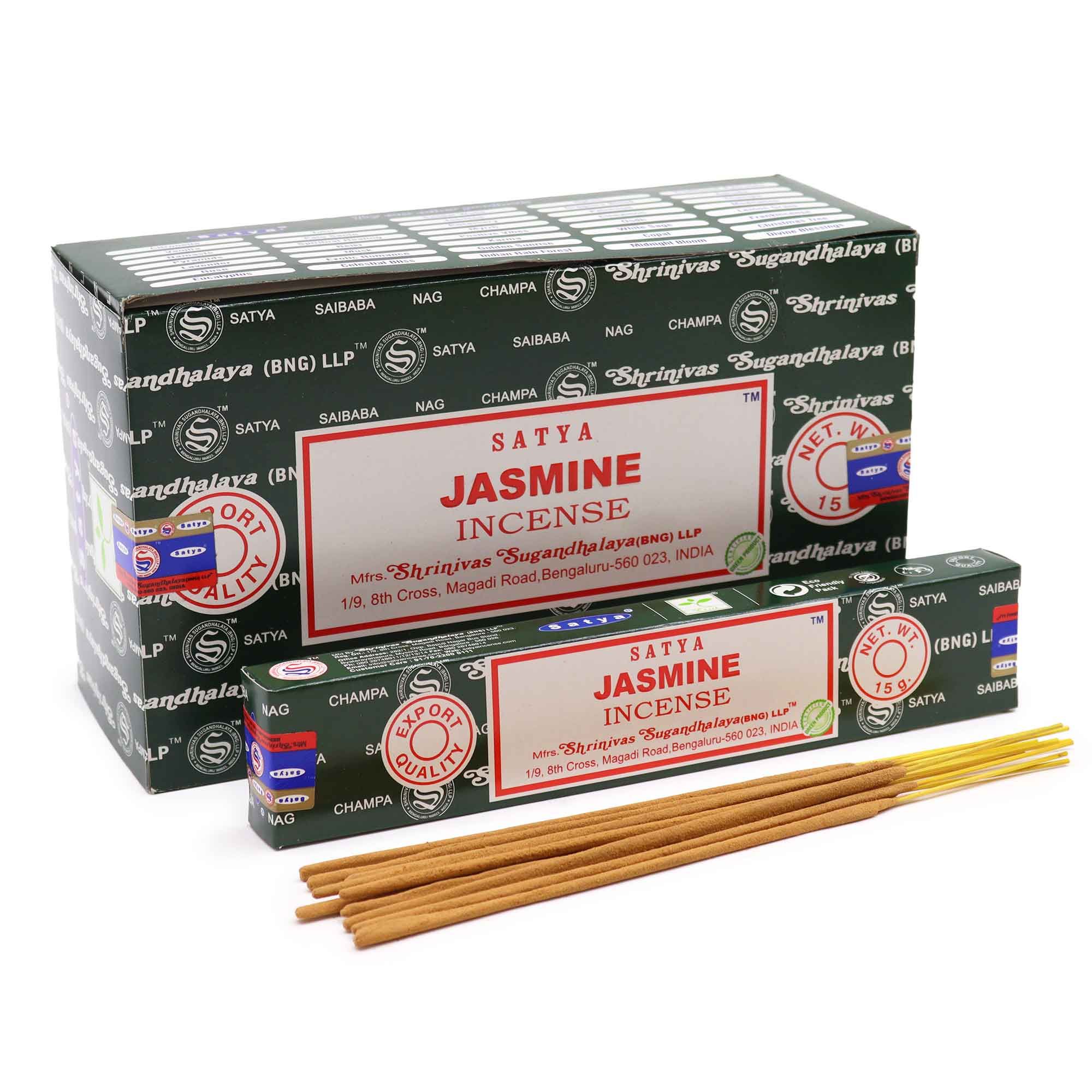 Empaque de varillas de incienso Satya de jazmín en verde y dorado.